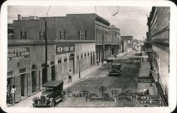 Calle Real, Real Street Postcard