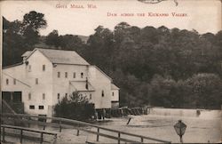Dam across the Kickapoo Valley Postcard