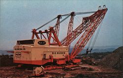 "Big Muski" World's Largest Earth Moving Machine Cumberland, OH Postcard Postcard Postcard