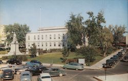 Court House and Soldiers' and Sailors' Monument Postcard