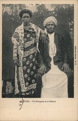 Un bourgeois et sa Femme Postcard