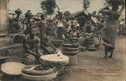 Afrique Occidentale - Dahomey, Porto Novo - Sur le Marche Postcard