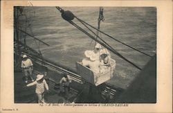 A Bord - embarquement en berline a Grand-Bassam Postcard