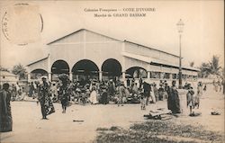 Vue du Marche Postcard