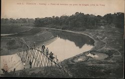 Tonkin - Sontay - Pont en bambou ou pont de singes, pres de Tong Vietnam Southeast Asia Postcard Postcard Postcard