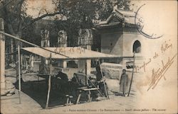 Small Chinese pedlars - The restorer Postcard