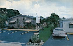 Char-Bon Motel-Apartments Postcard