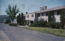 Coulee Dam Motel Postcard