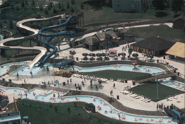 Splashin' Safari Congo River and Slide Tower Santa Claus Indiana