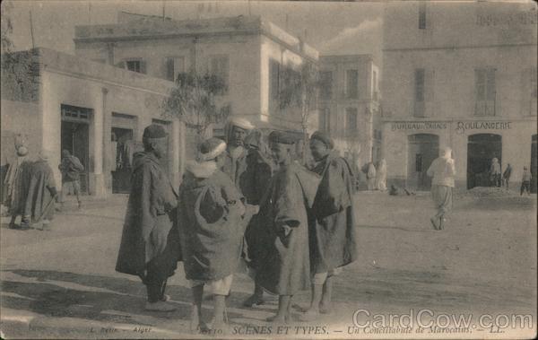 Moroccans Scenes Et Types -- Un Conciliabule de Marocains -- L.I.