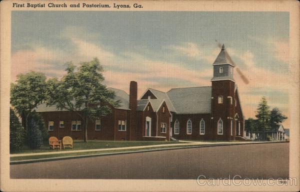 First Baptist and Pastorium Lyons Georgia