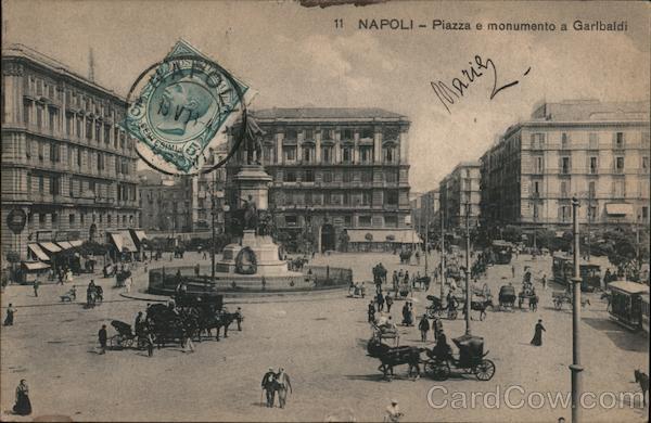 11 Napoli - Piazza e monumento a Garlbaldi Naples Italy