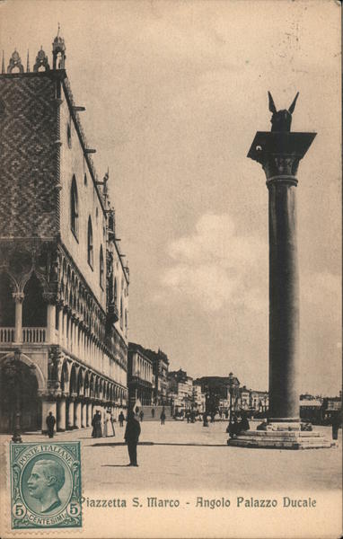 Piazzeta S. Marco - Angolo Palazzo Ducale San Marco Italy