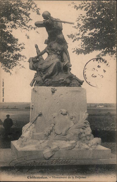 Monument de la Défense Châteaudun France