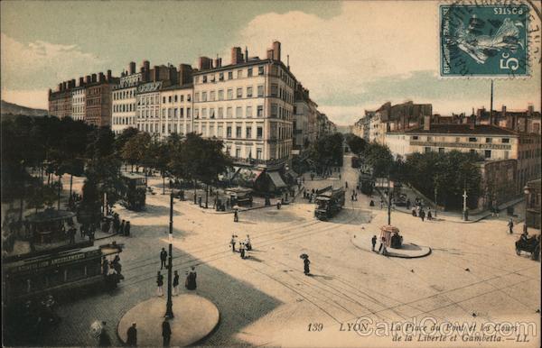 Lyon - La place du Pont et les Cours de la Liberie et Gambetta France
