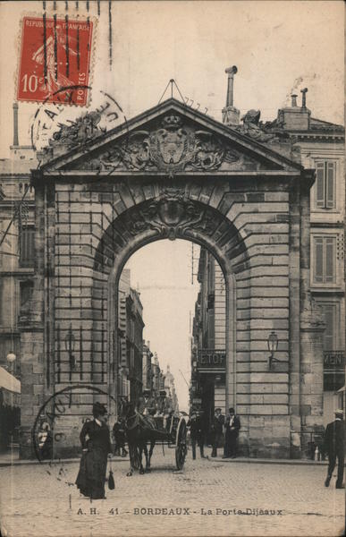 Bordeaux - La Porte Dijeaux France