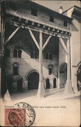 Bologna - via Mazzini Antica Casa Isolani (Secola XIII) Postcard