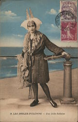 Les Sables D'olonne - Une Jolie Sablaise Postcard