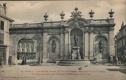 Nancy - Une des faces laterales de l'arc de triomphe - Monument de Jacques Callot Postcard