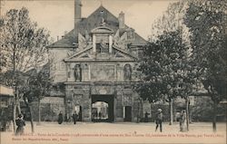 Nancy - Porte de la Citadella(1598), Surmontee d'une statue du Dec Charles III, tondateur de la Ville Neuve par Viard (1863) Postcard