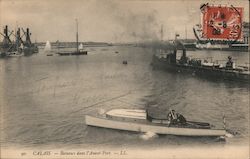 Calais - Bateaux dans l'Avant Port Postcard
