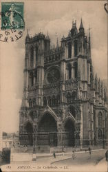 Amiens - La Cathedrale Postcard