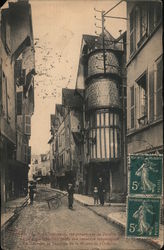 Troyes Rue Champeaux, rue Pittoesque de l'ancient Troyes Postcard