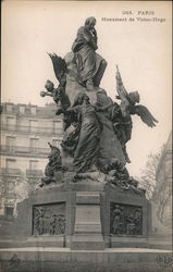 Monument de Victor-Hugo Postcard