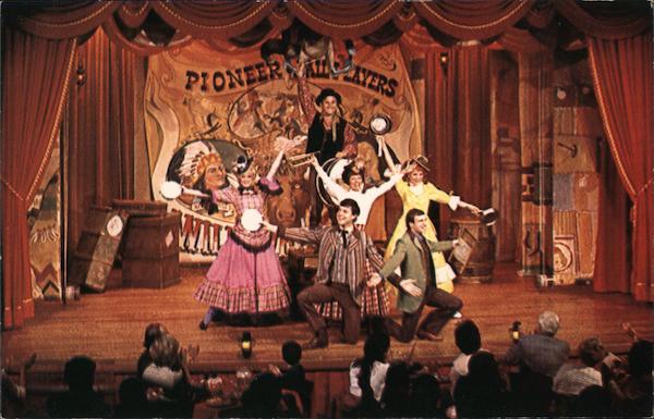 Hoop-Dee-Doo Musical Revue Orlando Florida