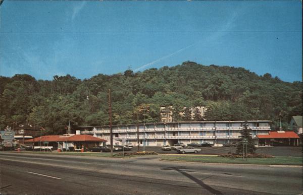 Howard Johnson's Motor Lodge & Restaurant Wheeling West Virginia