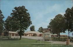 Woodlawn Motel & Red Carpet Dining Room Postcard