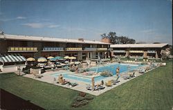 Howard Johnson's Motor Lodge Postcard