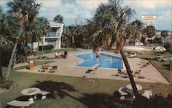 Howard Johnson Motor Lodge - Pool View Postcard