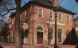 Howard Johnson's Restaurant Postcard