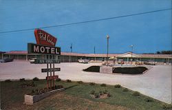 Red Cedar Motel Located in the Heart of the Ozarks Playground Area Postcard