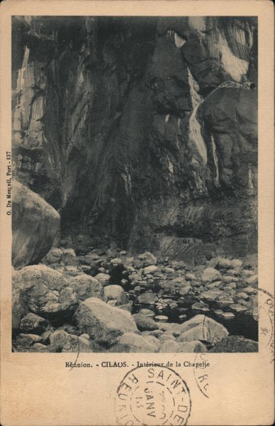RENNION - CILAOS - INTERIEUR DE LA CHAPPELLE REUNION