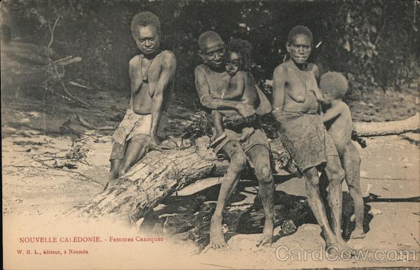 Nouvelle Caledonie. - Femmes Canaques. New Caledonia