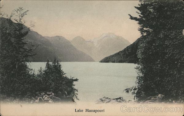 Lake Manapōuri South Island New Zealand