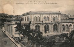 Martinique - Le Nouveau Palais de Justice de Fort-de-France Postcard