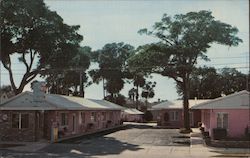 Cozy Villa Motel Postcard
