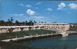 University Court Motel Postcard