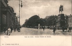 Berlin. Unter den Linden. Denkmal Friedrich des Grossen Postcard
