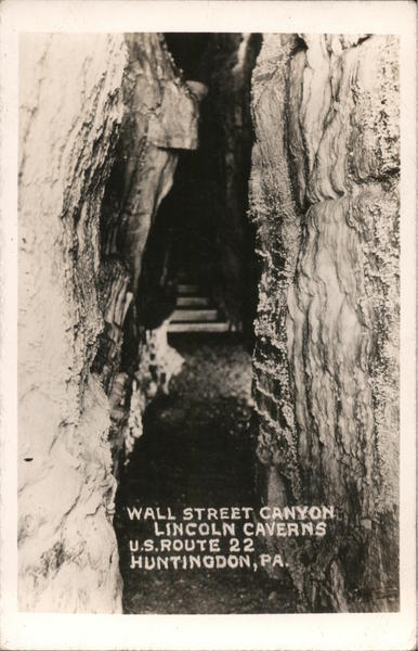 Wall Street Canyon, Lincolm Caverns, U.S. Route 22 Huntingdon Pennsylvania