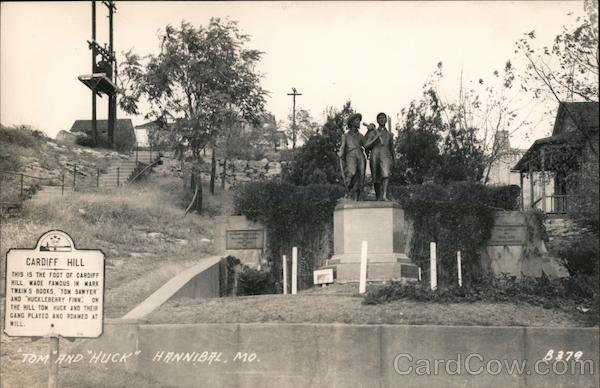 Tom and Huck Hannibal Missouri