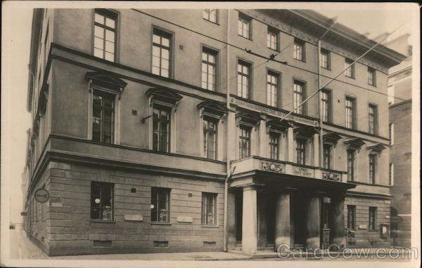 Posthusat, Lilla Nygatan 6, Stockholm. i vilket Postmuseum ar irrymt. Byggt pa 1820-talet Sweden
