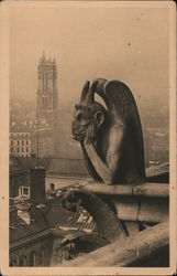 Notre-Dame de Paris - Detail de la facade Ouest. Postcard