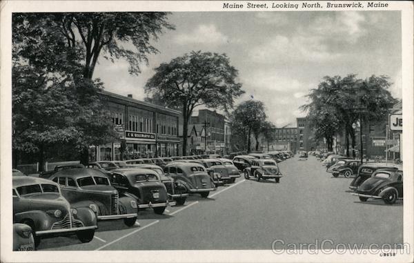 Maine Street, looking North, Brunswick, Maine.