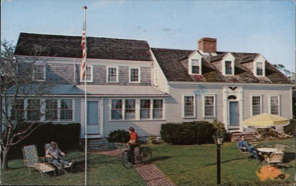 Ship's Bell Inn - Apartments, Studios, Motel Provincetown Massachusetts