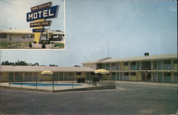 Townhouse Motel Conway Arkansas