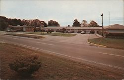 Berris Motor Inn Postcard